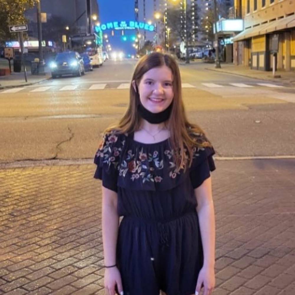 Meet your Posher, Summer